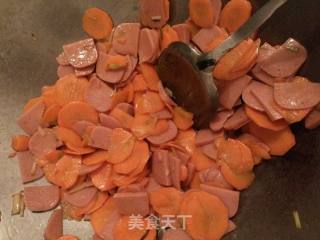 胡萝卜炒火腿片的做法步骤：5
