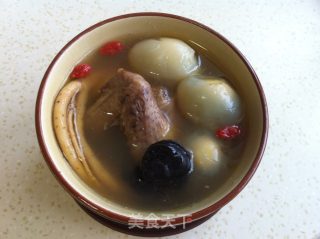 灵芝白鸽炖鸽蛋汤的做法步骤：4