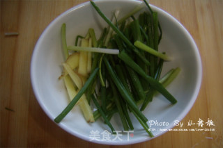 【葱油肉丝面】简单快捷又好吃！的做法步骤：6