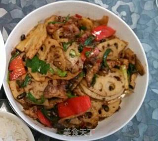 莲藕蒜苗爆炒回锅肉的做法步骤：11