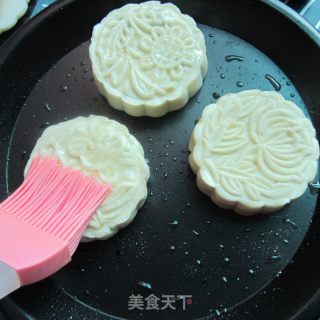 学做豆沙月饼的做法步骤：9