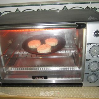学做豆沙月饼的做法步骤：10