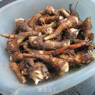 蒸毛芋头的做法步骤：1