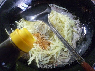 酱油土豆丝的做法步骤：6