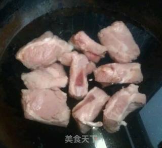 ☆糖醋排骨☆的做法步骤：1