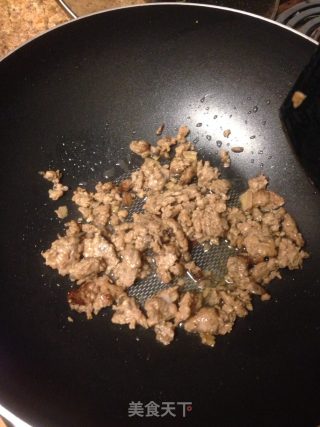 爽滑肉末炒蛋的做法步骤：3