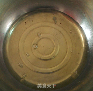 忙里偷闲的礼物—裱花蛋糕之愤怒的小鸟的做法步骤：4