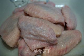 干煸麻香翅的做法步骤：1