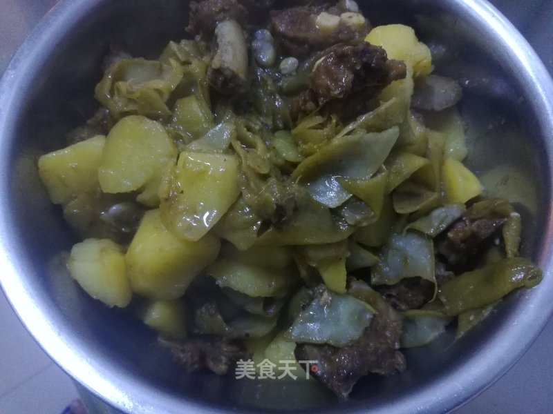 排骨土豆炖豆角的做法