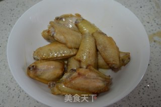 贵妃鸡翅的做法步骤：7