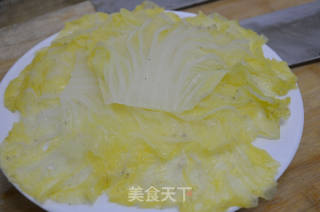 鲜虾白菜石榴包的做法步骤：1