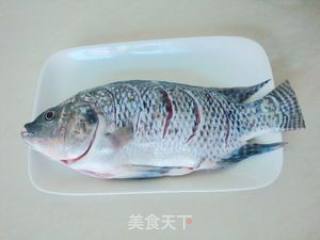辣酱姜叶蒸鱼的做法步骤：8