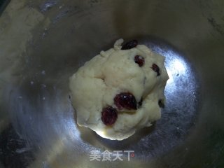 传统英式点心-葡萄司康的做法步骤：5