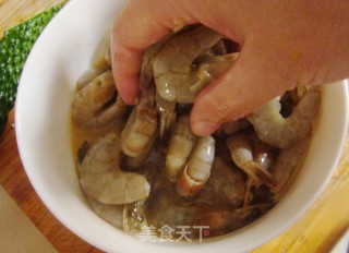 盆盆虾的做法步骤：2