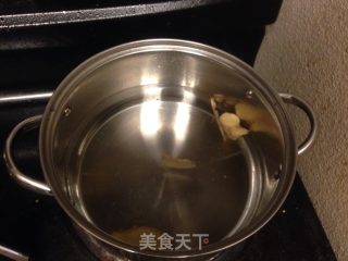 香香入味的卤肉炖蛋的做法步骤：4