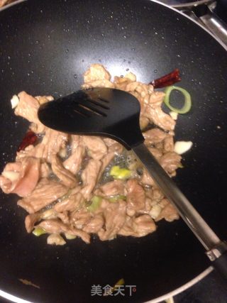 四季豆炒肉的做法步骤：4