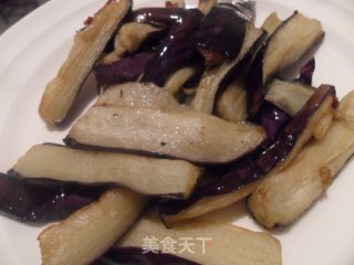 鱼香茄子的做法步骤：2
