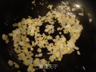 白葡萄酒煮蛤的做法步骤：1