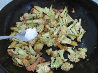 肉丝花菜的做法步骤：10