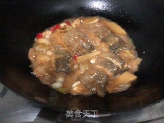 啤酒烧鲈鱼的做法步骤：6