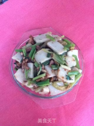 芹菜肉丝炒年糕的做法步骤：5