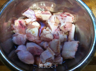 超萌大黄鸭之咖喱鸡翅的做法步骤：1