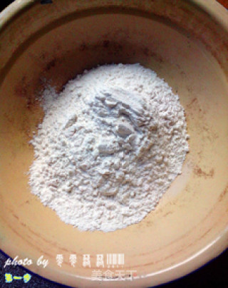 香菇肉酱煎饼的做法步骤：1