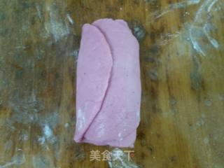 红心火龙果玫瑰馒头的做法步骤：17