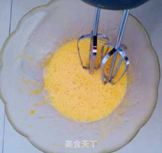 （童年回忆）蛋黄饼干的做法步骤：1