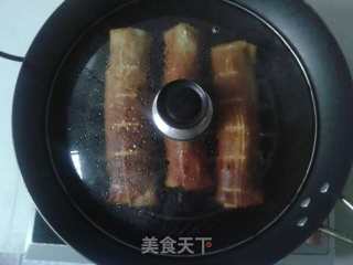 蒜香熏肉卷的做法步骤：4