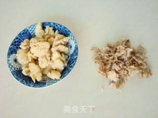 核桃炒丝瓜的做法步骤：1