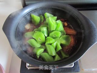 莴苣烧鸡翅的做法步骤：8