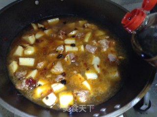 土豆烧肉的做法步骤：6