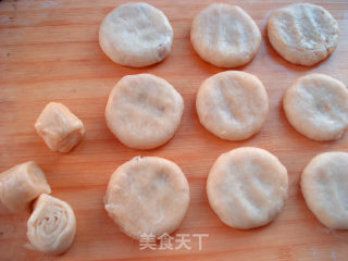 萝卜丝酥饼的做法步骤：9