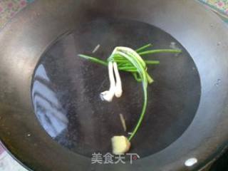 红薯排骨汤的做法步骤：2