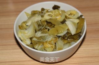 酸菜老鸭汤的做法步骤：2