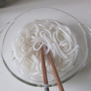 粉婆婆凉拌鸡丝土豆粉的做法步骤：4