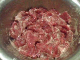 麻辣牛肉的做法步骤：1