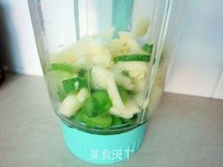 芹菜苹果汁的做法步骤：3