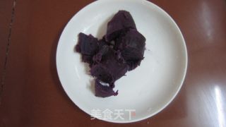 紫薯馅饼的做法步骤：1