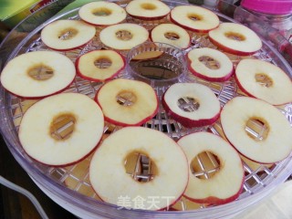 烘苹果圈（健康零食）的做法步骤：5