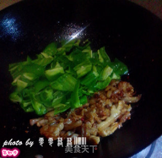 盐煎五花肉——改良版的做法步骤：4