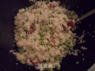 腊味糯米饭的做法步骤：5