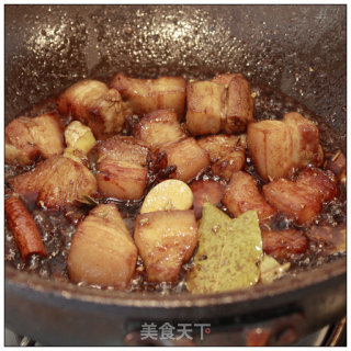 红亮美味最诱人-----冰糖红烧肉的做法步骤：7