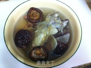 美味的海产品粥的做法步骤：1