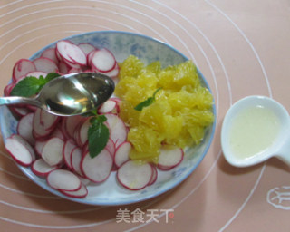 香橙拌樱桃小萝卜的做法步骤：4