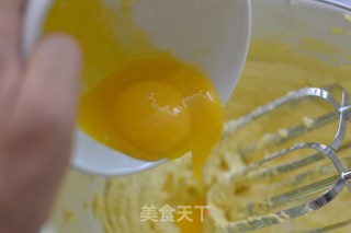 跟帅一起学烘焙 咬一口满嘴飘香-【葡萄干奶酥块】的做法步骤：4
