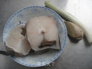 微波鳕鱼的做法步骤：1