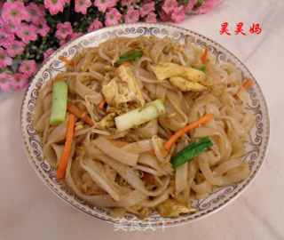 素炒河粉的做法步骤：12
