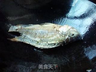 手抓鱼米线的做法步骤：2